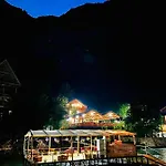 Zgiboza Гостевой дом Moll' e Shoshit