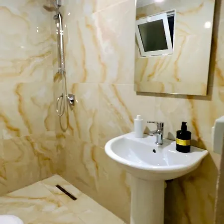 Zgiboza ゲストハウス Moll' e Shoshit