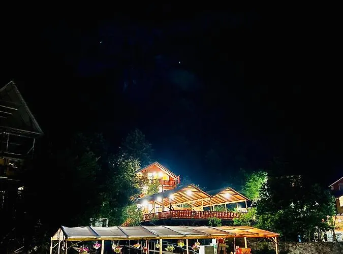 Zgiboza Gasthof Moll' e Shoshit